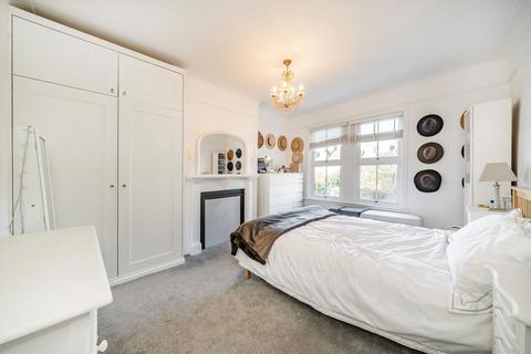 2 bedroom flat for sale, Worple Road, London SW20
