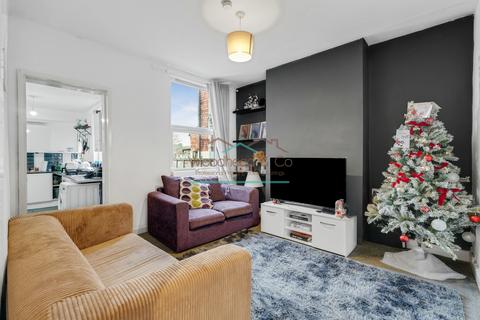 2 bedroom terraced house for sale, Clinton Road, Northampton, NN4 8LF