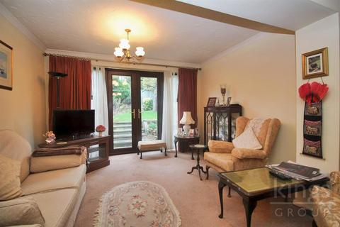 undefined, Headingley Close, Cheshunt, Waltham Cros