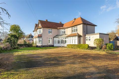 undefined, Highworth Avenue, Cambridge, Cambridgeshire
