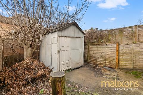 3 bedroom terraced house for sale, Ferrers Road, London SW16