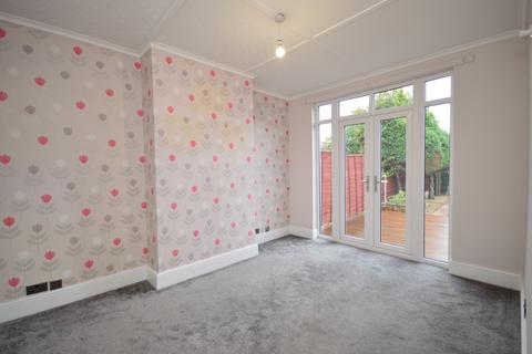 undefined, Rose Glen, Romford, RM7