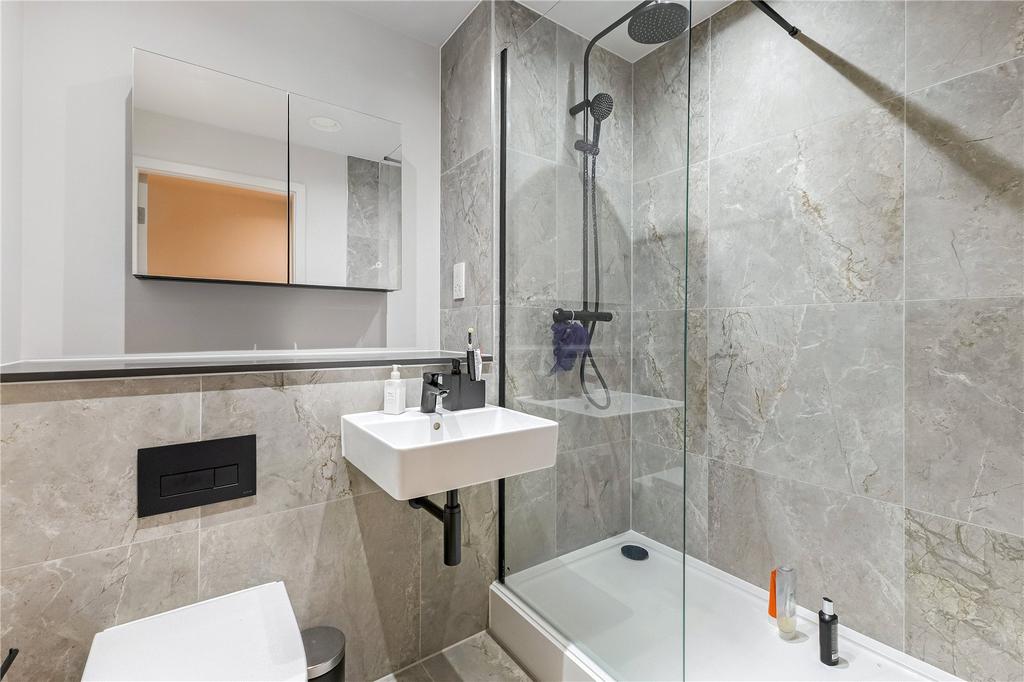 Ensuite