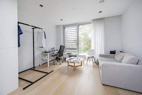 1 bedroom flat to rent, Bartholomew Close, Farringdon, London, EC1A