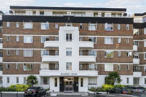 2 bedroom flat to rent, Nightingale Lane, London SW12