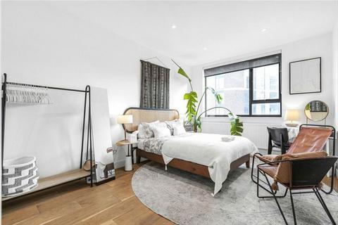 3 bedroom flat for sale, Barking Road, London E16