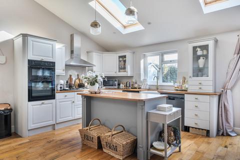 undefined, Woodstock Avenue, Sutton SM3