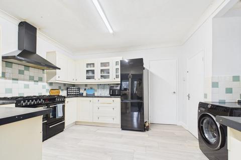 undefined, Kentwood Hill, Tilehurst, Reading, RG31
