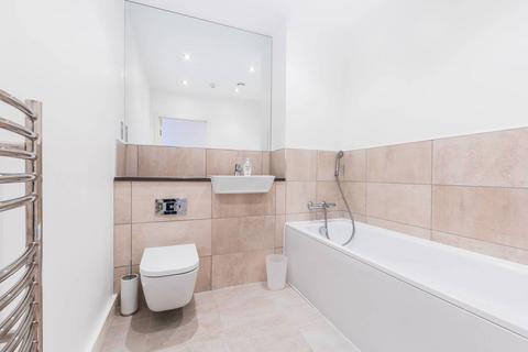 undefined, Peloton Avenue, Stratford, London, E20