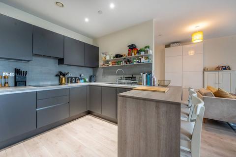 2 bedroom flat for sale, Shipbuilding Way, Upton Park, London, E13