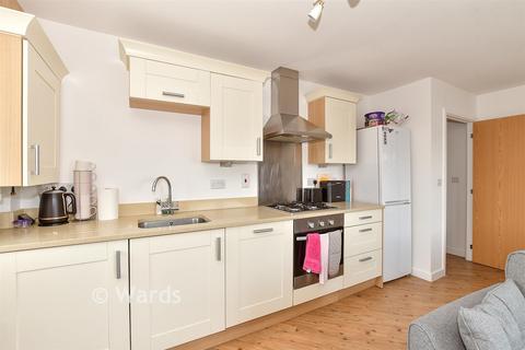 1 bedroom flat for sale, Taylor Close, Tonbridge, Kent