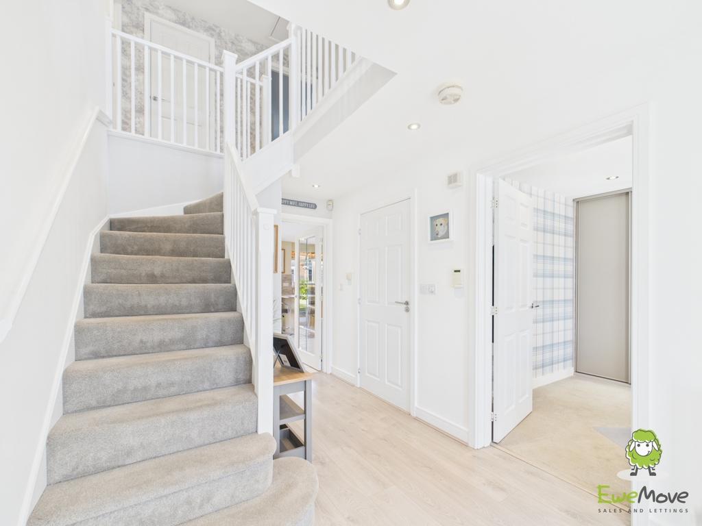 Ewe Move Basingstoke Estate Agents 10 Spire Close