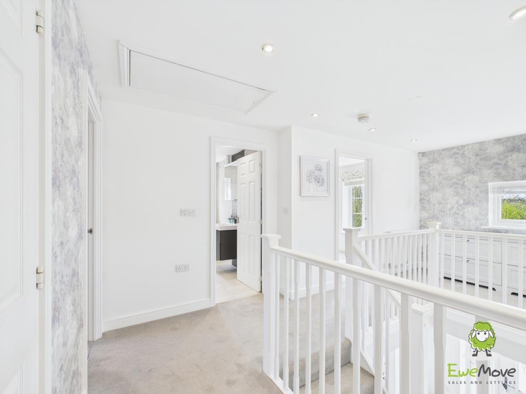Ewe Move Basingstoke Estate Agents 10 Spire Close
