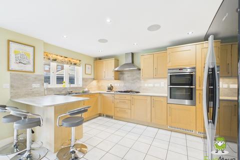 undefined, Spire Close, Basingstoke, Hampshire, RG24