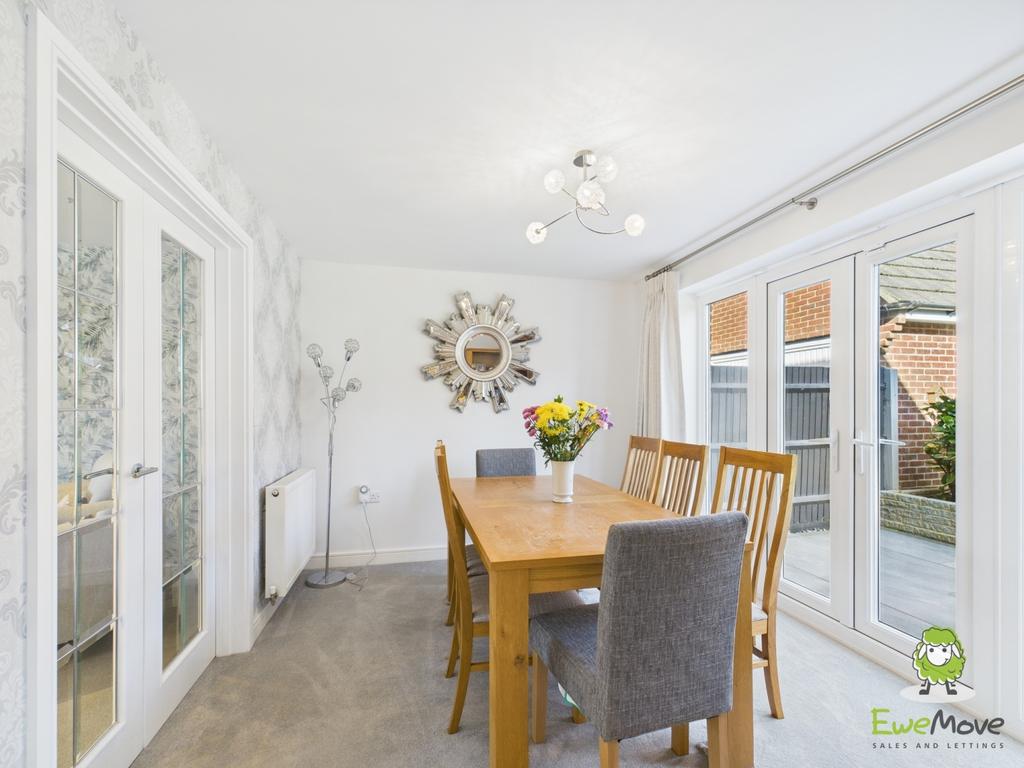 Ewe Move Basingstoke Estate Agents 10 Spire Close