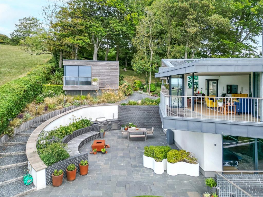 Entertaining Terrace