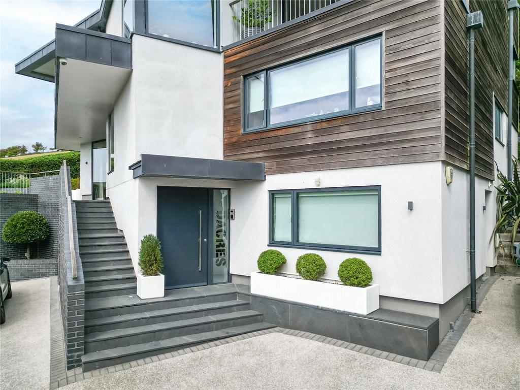 Impressive Entrance