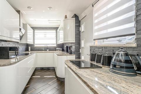 3 bedroom semi-detached house for sale, Watt Street, Hull, HU9