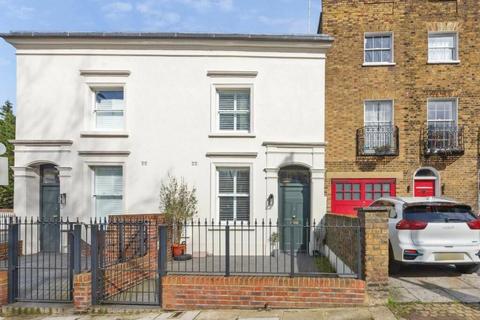 undefined, North Hill, London N6