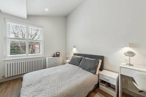 undefined, North Hill, London N6