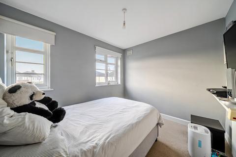 2 bedroom maisonette for sale, Northdown Close, Ruislip