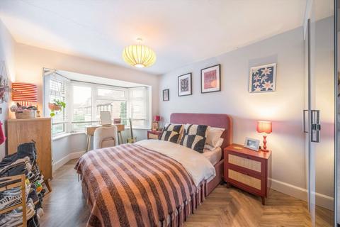 undefined, Windmill Close, Surbiton KT6