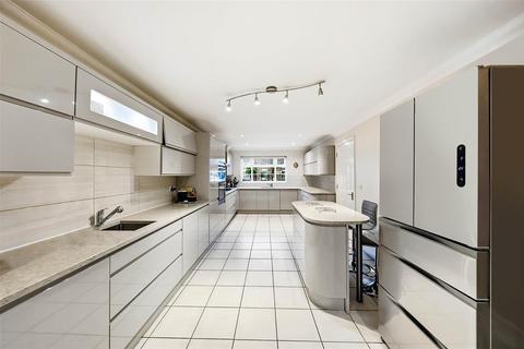 undefined, Sandringham Drive, Dartford