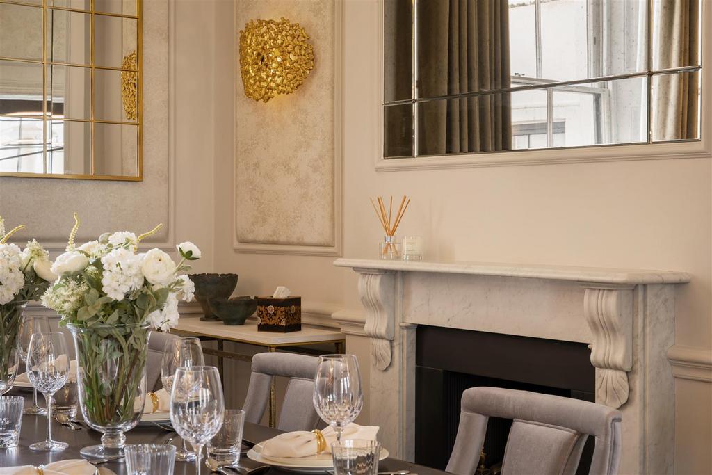 49 Eaton Place Hi-41.jpg