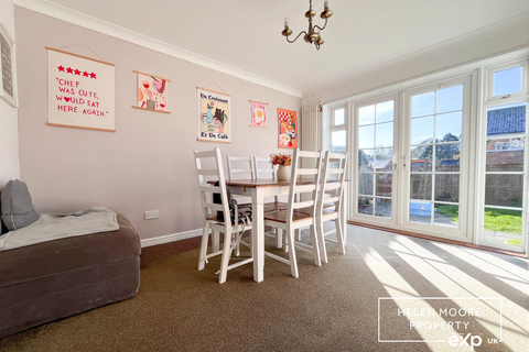 undefined, Goad Avenue, Torpoint PL11