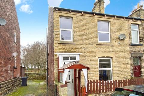 3 bedroom terraced house to rent, Arnold Street, Liversedge, West Yorkshire, WF15