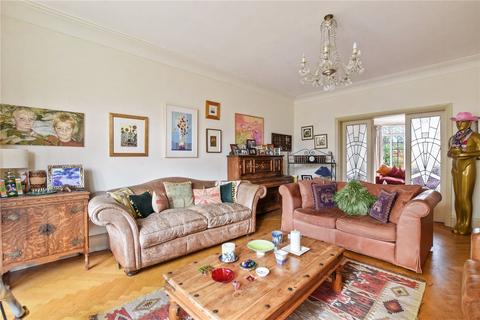 undefined, Dobree Avenue, London, NW10