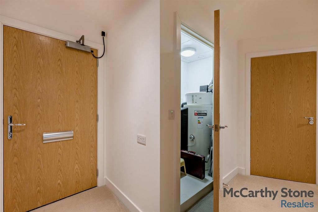 8673038-interior11-800.jpg