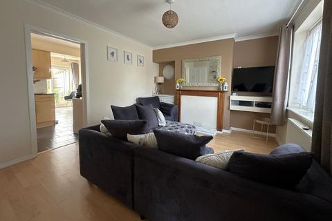 undefined, Redsull Avenue, Deal, CT14