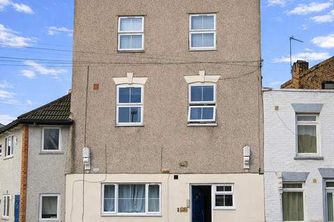 1 bedroom flat to rent, Knowles Hill Crescent, Hither Green, London