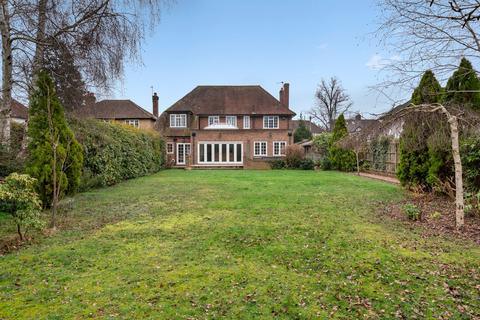 4 bedroom detached house for sale, Manor Road North, Esher, KT10