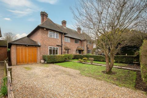 Cumberland Road, Shortlands, Bromley, BR"