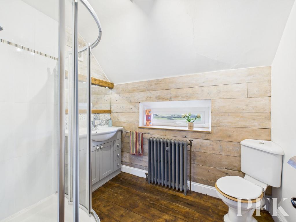 En-suite shower room
