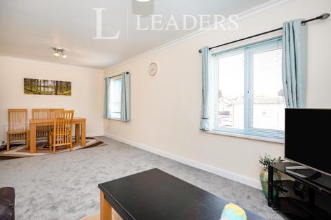 3 bedroom flat to rent, Lisle Court, Brunswick Street, CV31