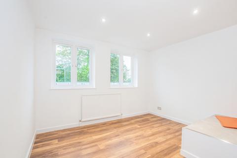 undefined, Braybank, Bray, Maidenhead, SL6