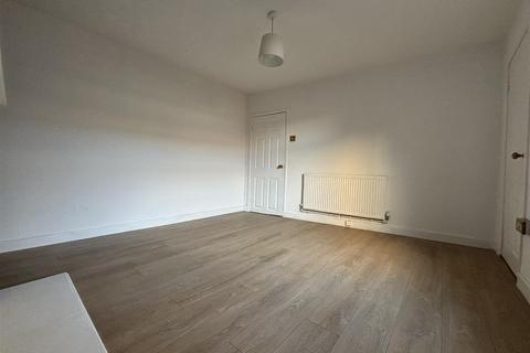 undefined, North View, West Carr Lane, Hull