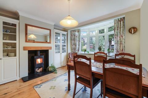 undefined, Commonfield Road, Banstead