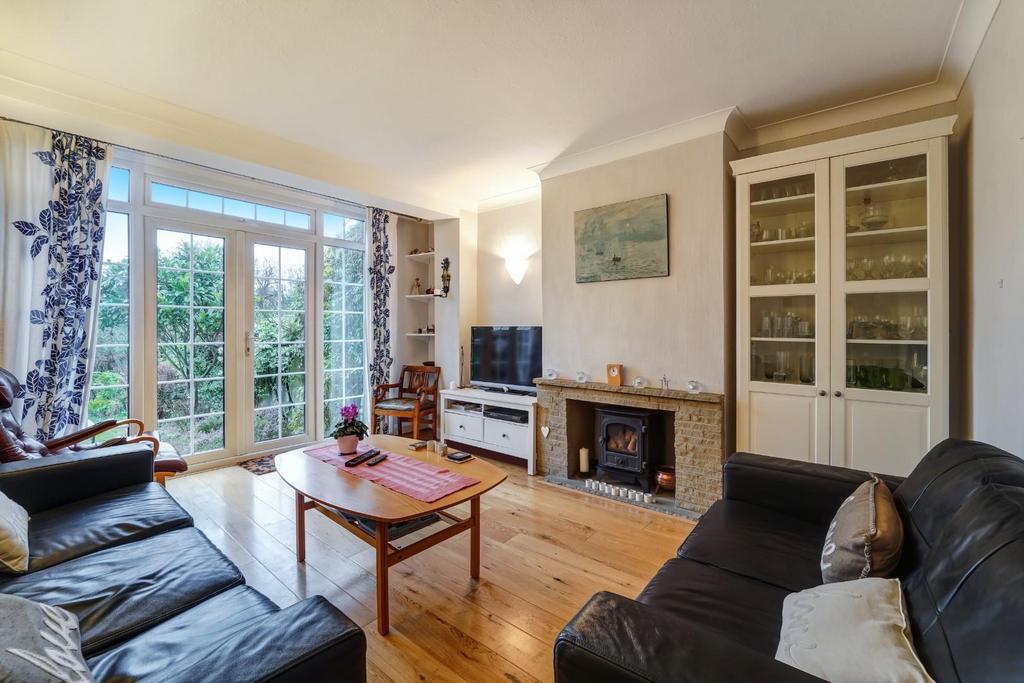 Commonfield road
