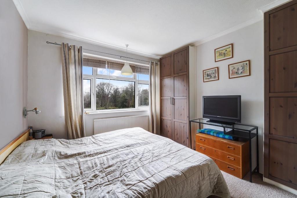 Commonfield road