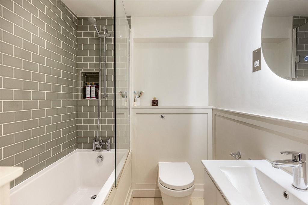 Main Bathroom