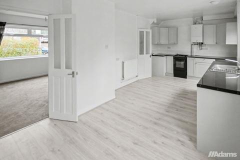 3 bedroom end of terrace house to rent, Russell Road, Runcorn, WA7 4BH