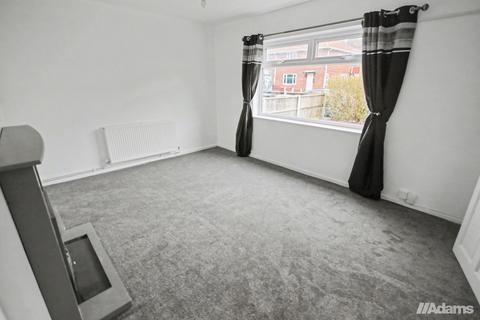 3 bedroom end of terrace house to rent, Russell Road, Runcorn, WA7 4BH