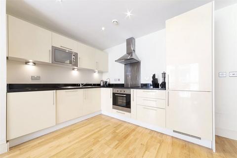 2 bedroom flat to rent, Lanterns Way, London E14
