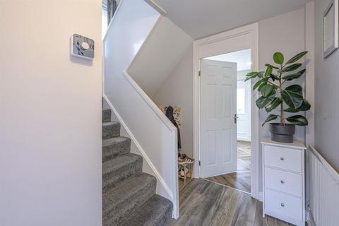 3 bedroom semi-detached house for sale, Farmcroft Road, Stourbridge, DY9 9ER
