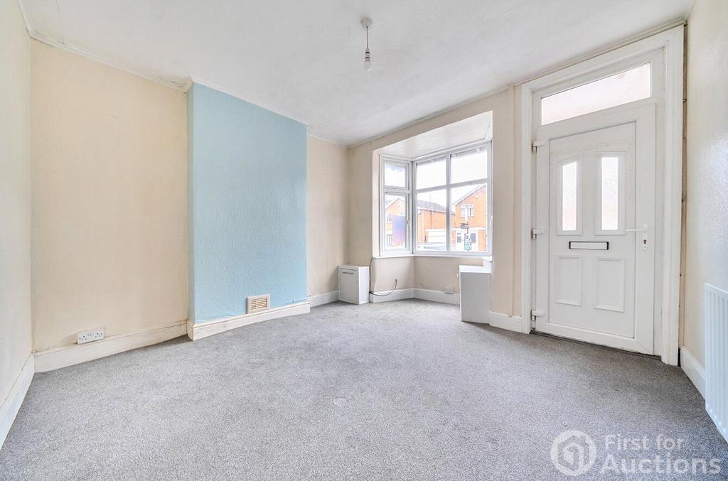 House in Nottingham - View 3