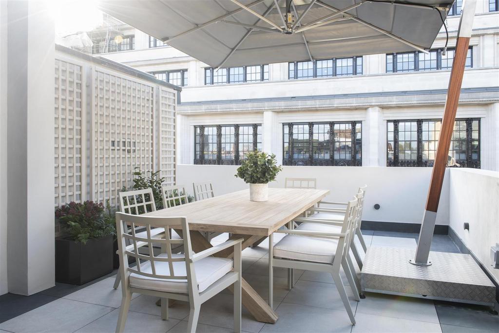Imperial House Penthouse 271021 33.jpg